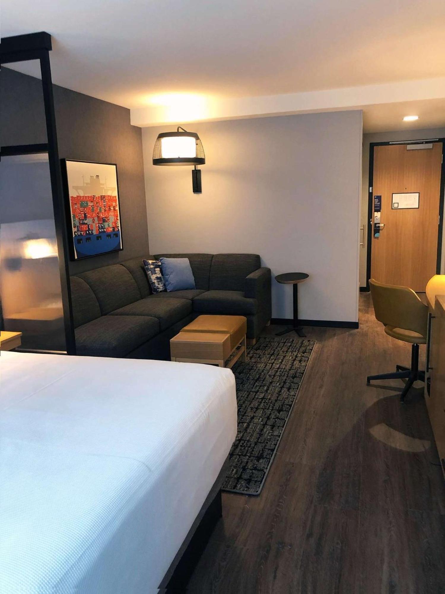 Hyatt Place Boston/Seaport District Экстерьер фото