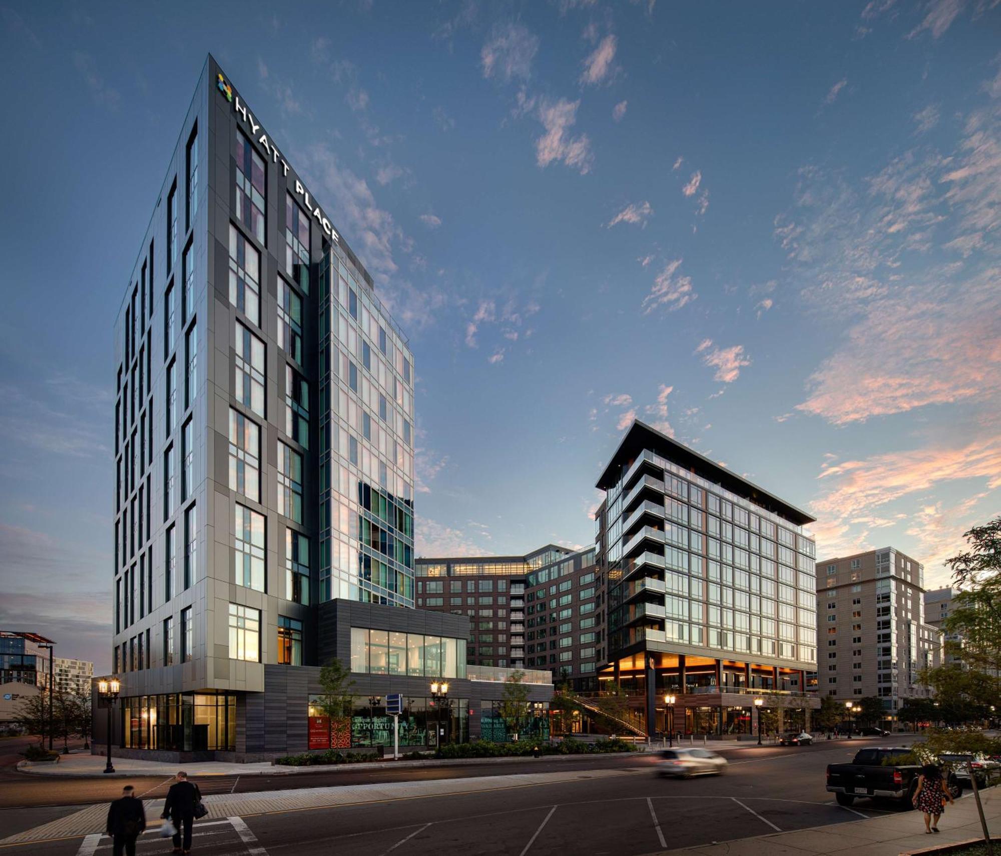 Hyatt Place Boston/Seaport District Экстерьер фото