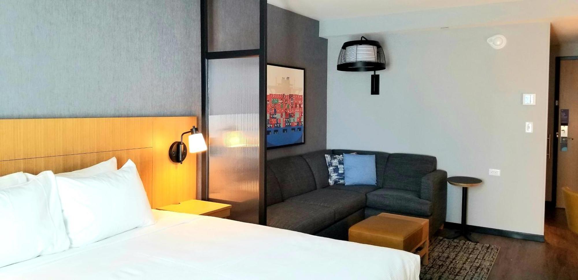 Hyatt Place Boston/Seaport District Номер фото